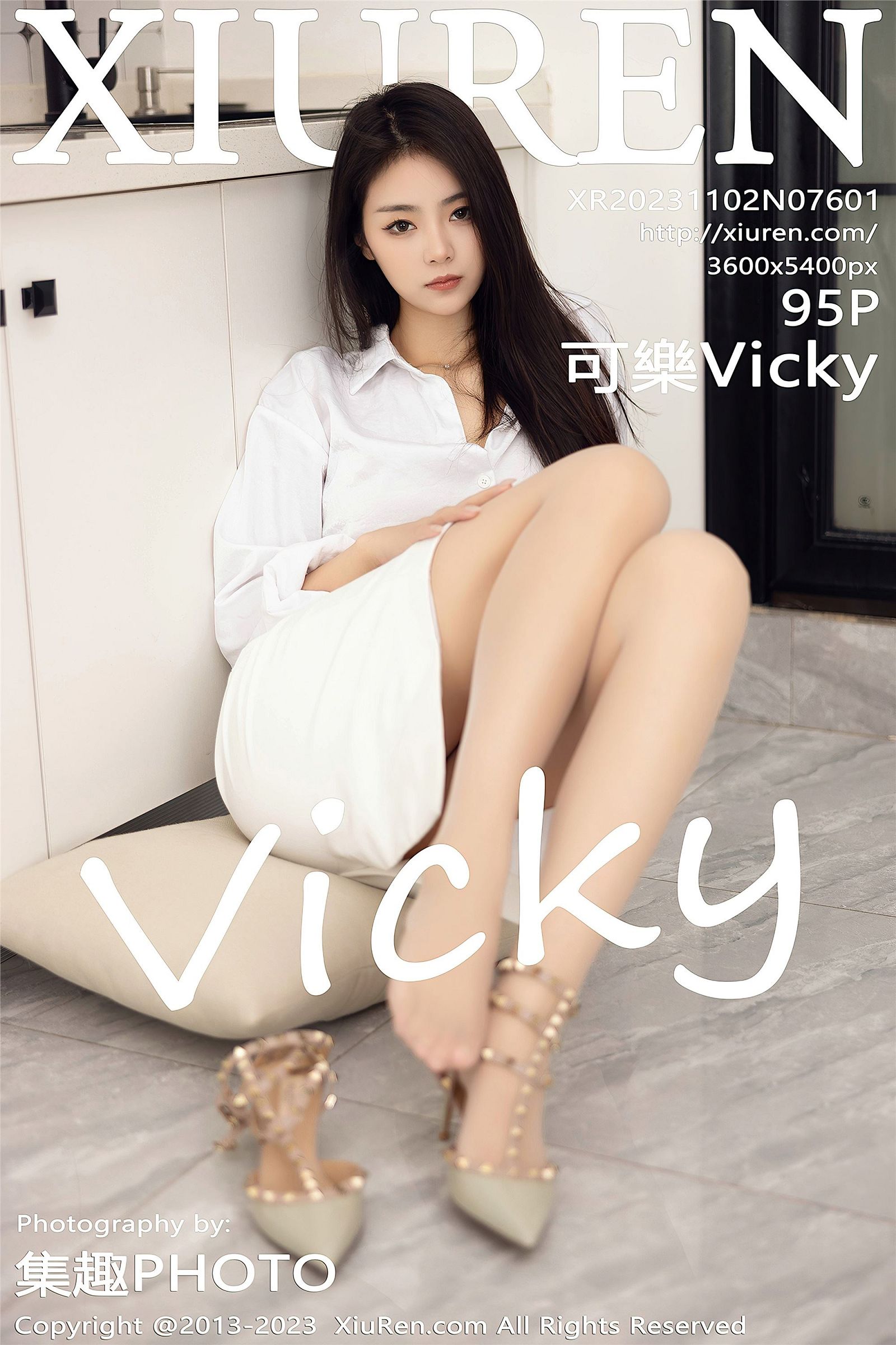 [秀人XIUREN] 2023.11.02 NO.7601 可樂Vicky