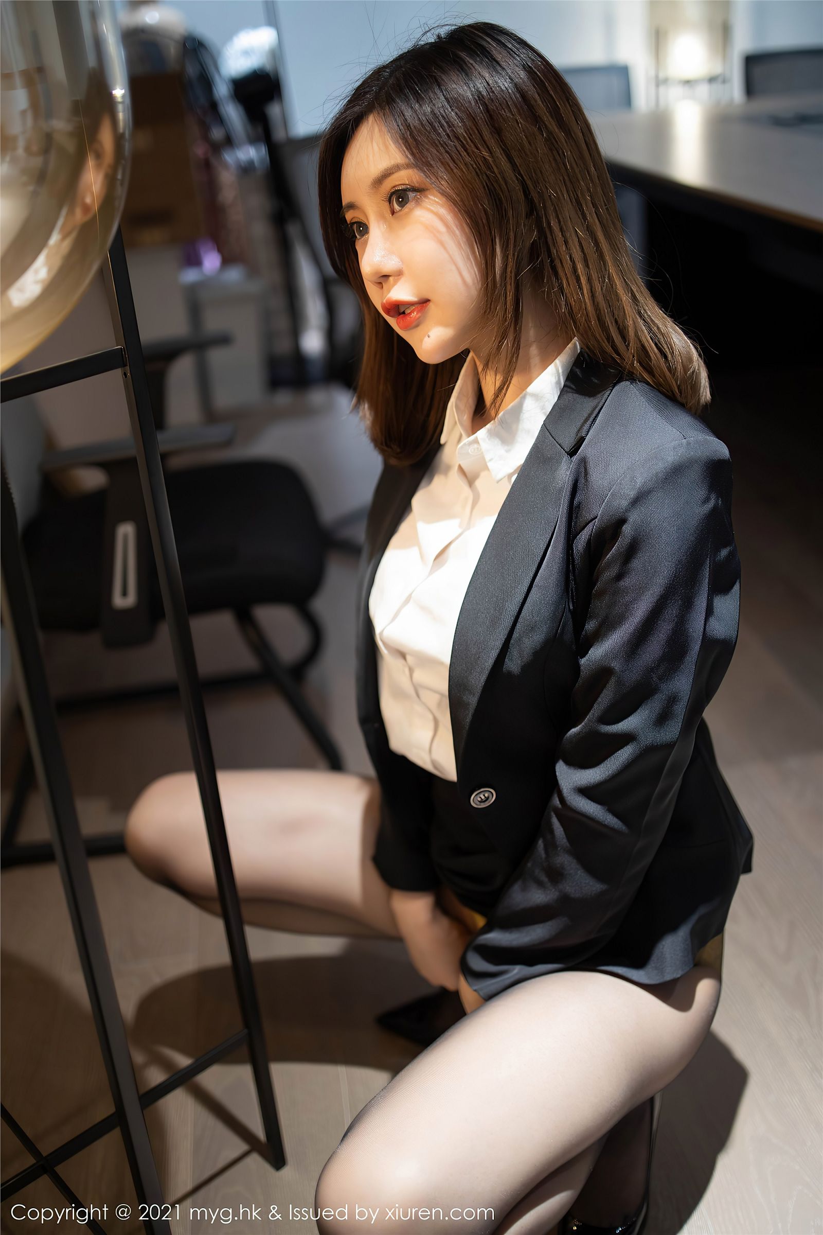 [美媛馆MYGIRL] 2021.03.19 NO.499 Carina绮里嘉 剧情 秘书