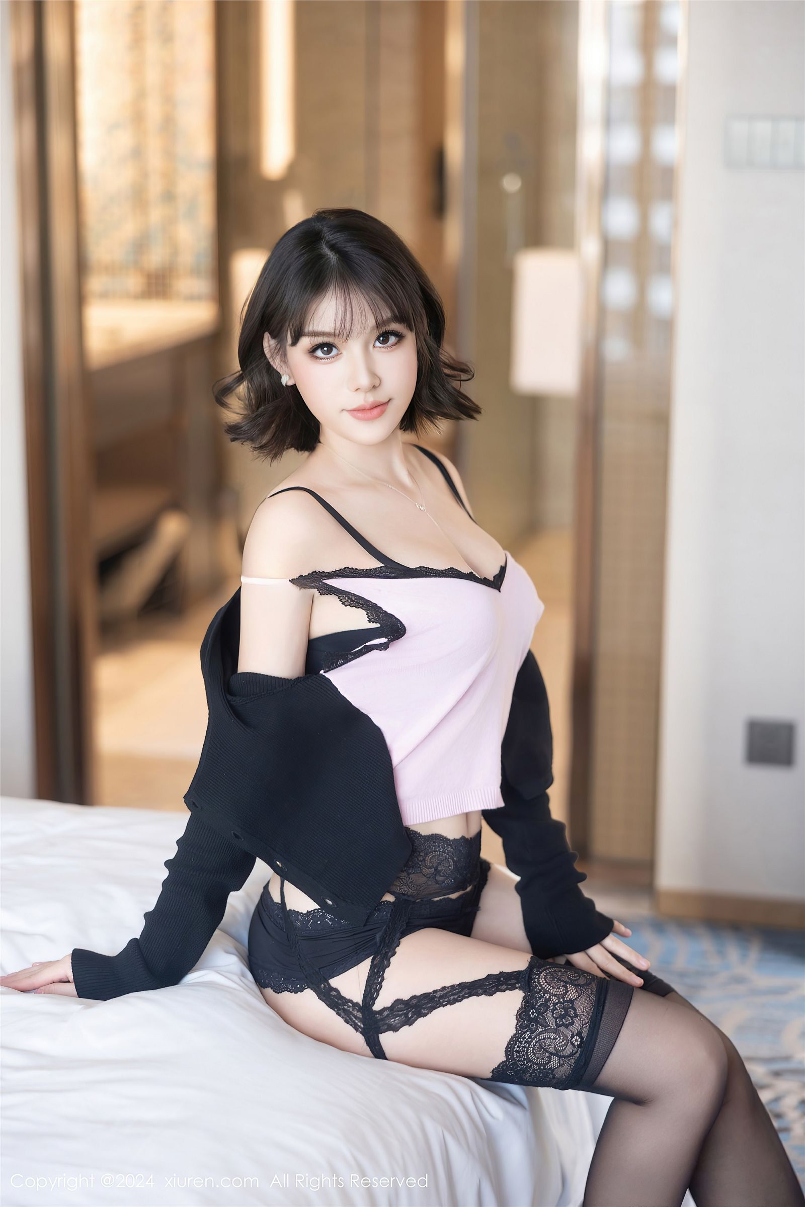 秀人网黎苏苏性感黑丝写真