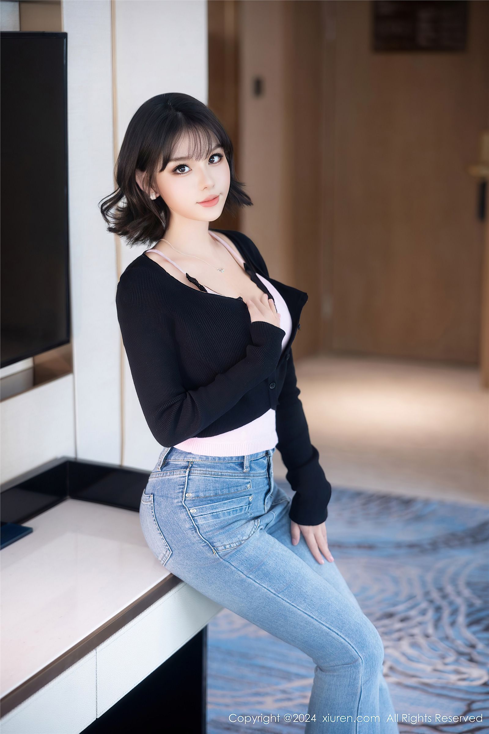 秀人网黎苏苏性感黑丝写真
